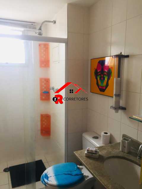 Apartamento à venda com 2 quartos, 72m² - Foto 19