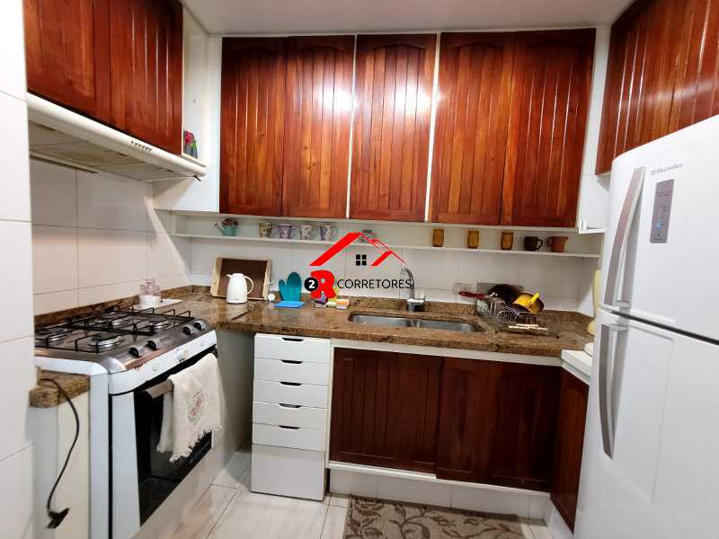 Apartamento à venda com 4 quartos, 140m² - Foto 8