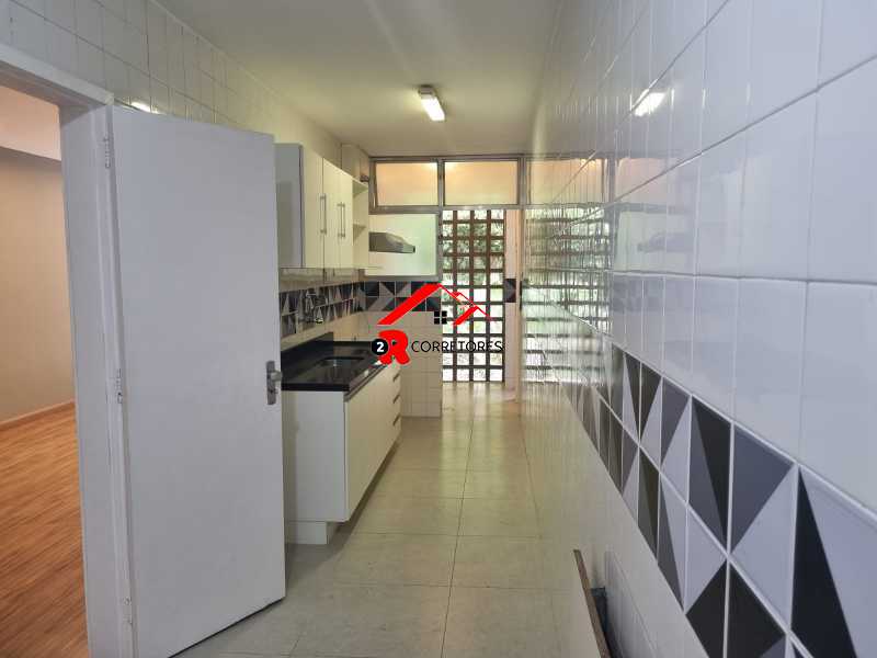 Apartamento à venda com 2 quartos, 93m² - Foto 20