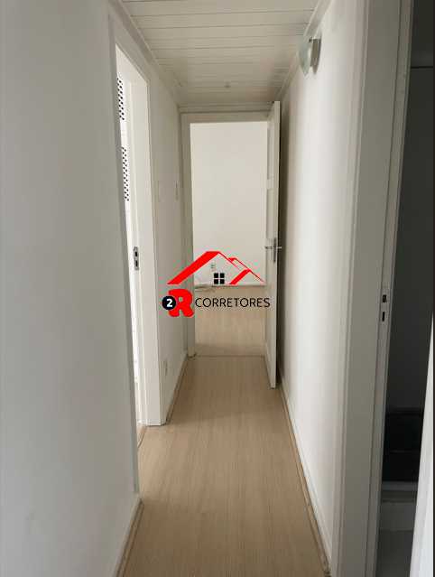 Apartamento à venda com 2 quartos, 66m² - Foto 3