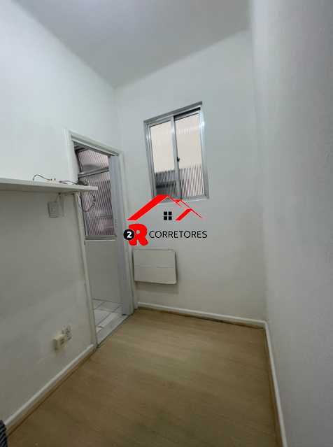 Apartamento à venda com 2 quartos, 66m² - Foto 14