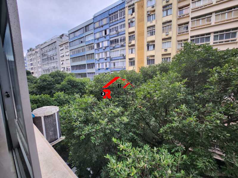 Apartamento à venda com 3 quartos, 128m² - Foto 7