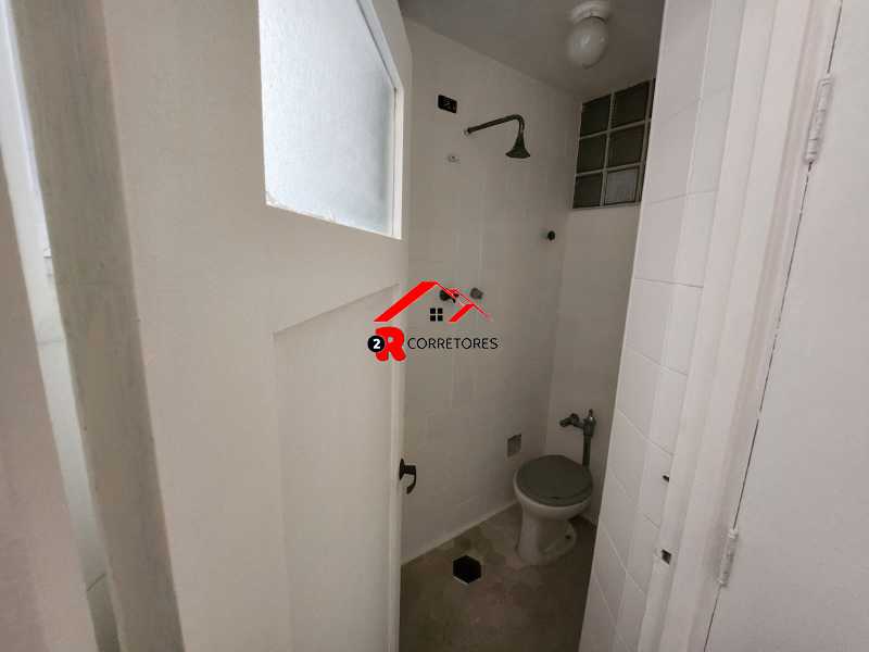 Apartamento à venda com 3 quartos, 128m² - Foto 13