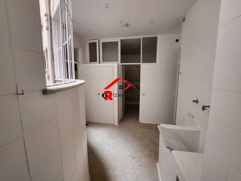 Apartamento à venda com 3 quartos, 128m² - Foto 19