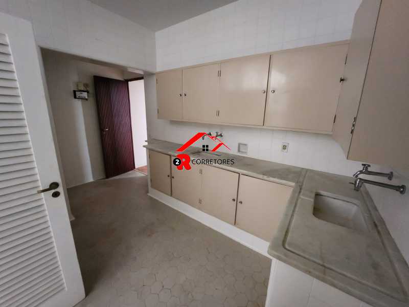 Apartamento à venda com 3 quartos, 128m² - Foto 24