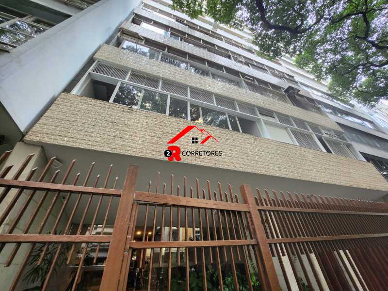 Apartamento à venda com 3 quartos, 128m² - Foto 8