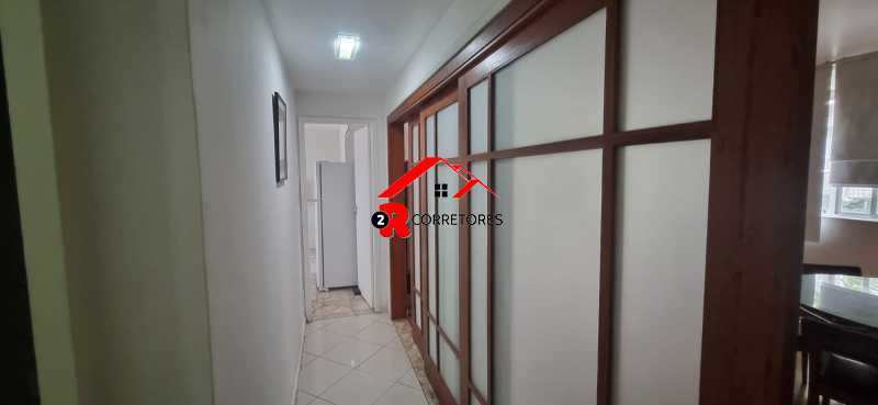 Apartamento à venda com 3 quartos, 160m² - Foto 15