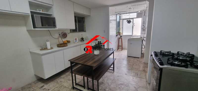 Apartamento à venda com 3 quartos, 160m² - Foto 19