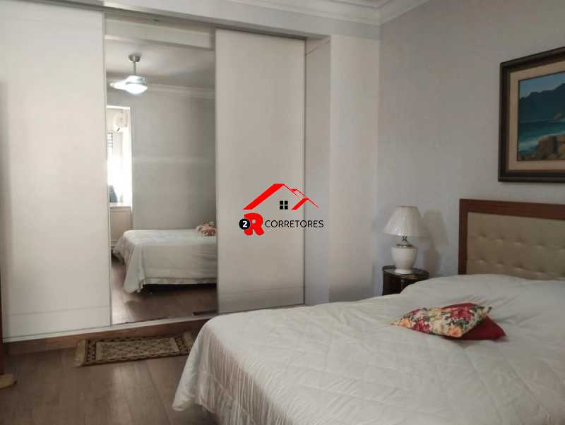 Apartamento à venda com 3 quartos, 140m² - Foto 4