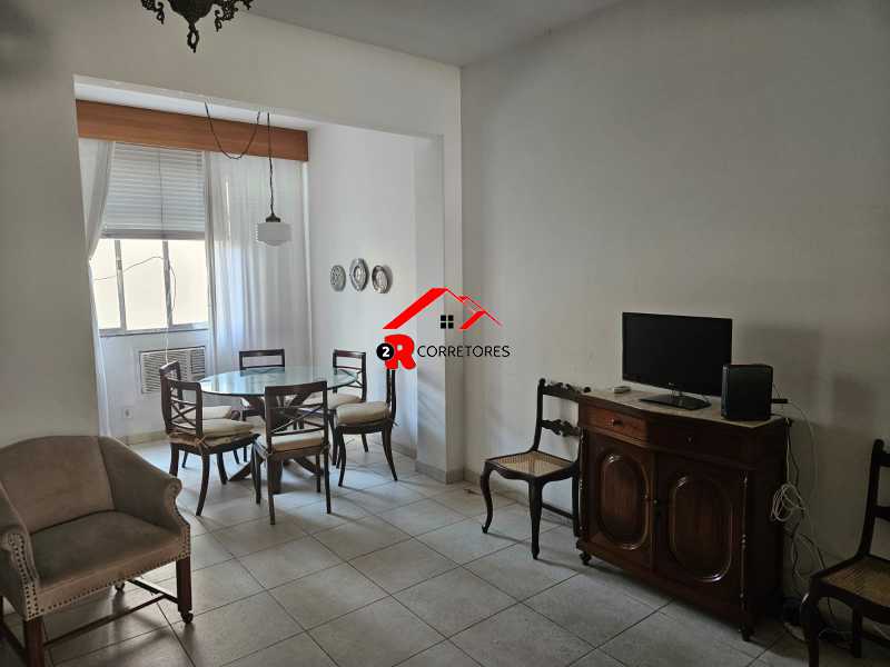 Apartamento à venda com 3 quartos, 156m² - Foto 11