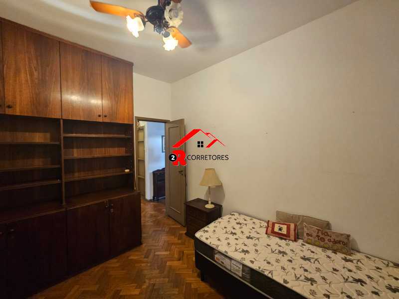 Apartamento à venda com 3 quartos, 156m² - Foto 15