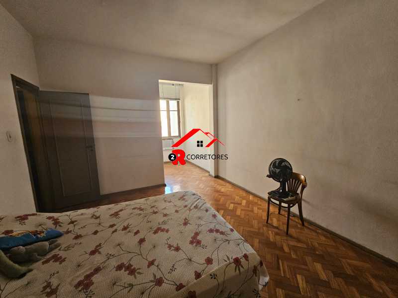 Apartamento à venda com 3 quartos, 156m² - Foto 19