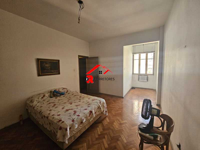 Apartamento à venda com 3 quartos, 156m² - Foto 22