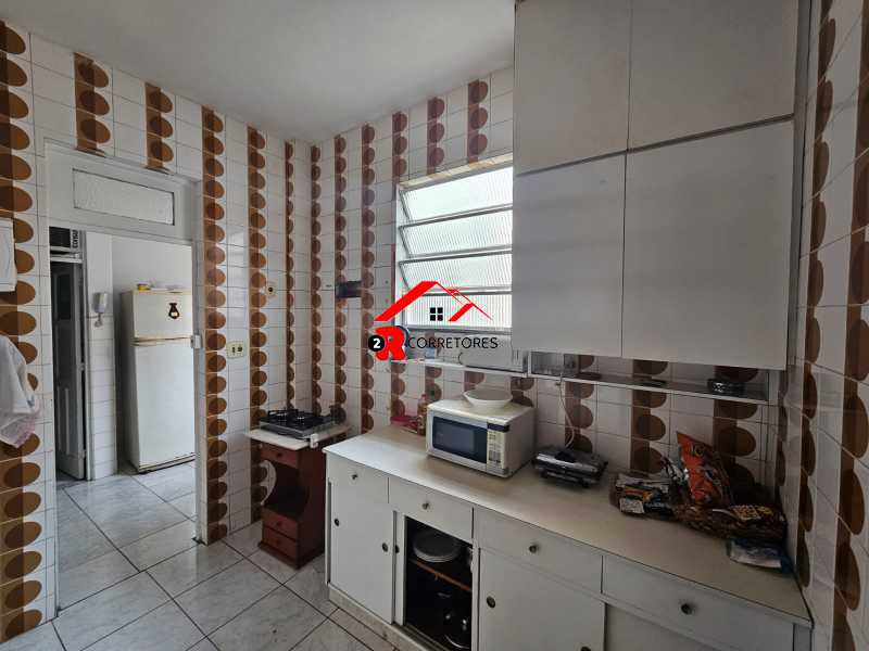 Apartamento à venda com 3 quartos, 156m² - Foto 24