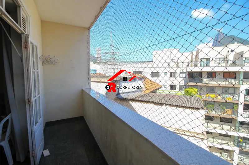 Apartamento à venda com 3 quartos, 136m² - Foto 7