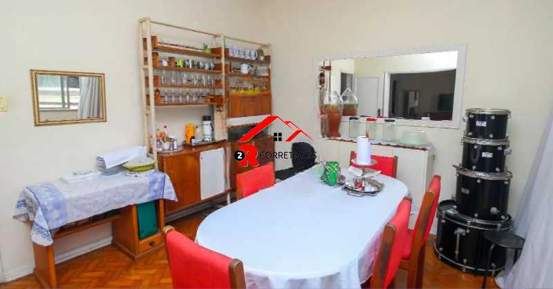 Apartamento à venda com 3 quartos, 136m² - Foto 18