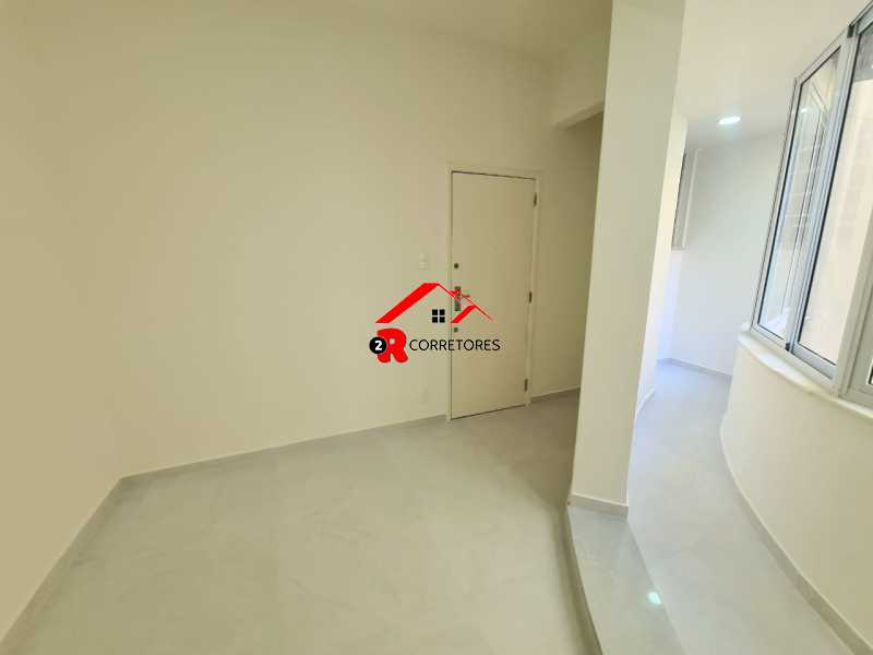 Apartamento à venda com 1 quarto, 40m² - Foto 5