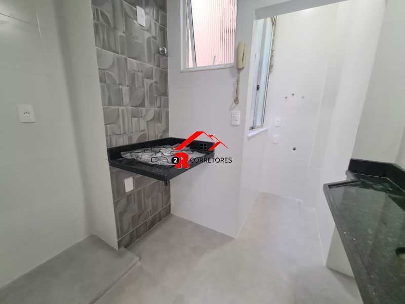 Apartamento à venda com 1 quarto, 40m² - Foto 17