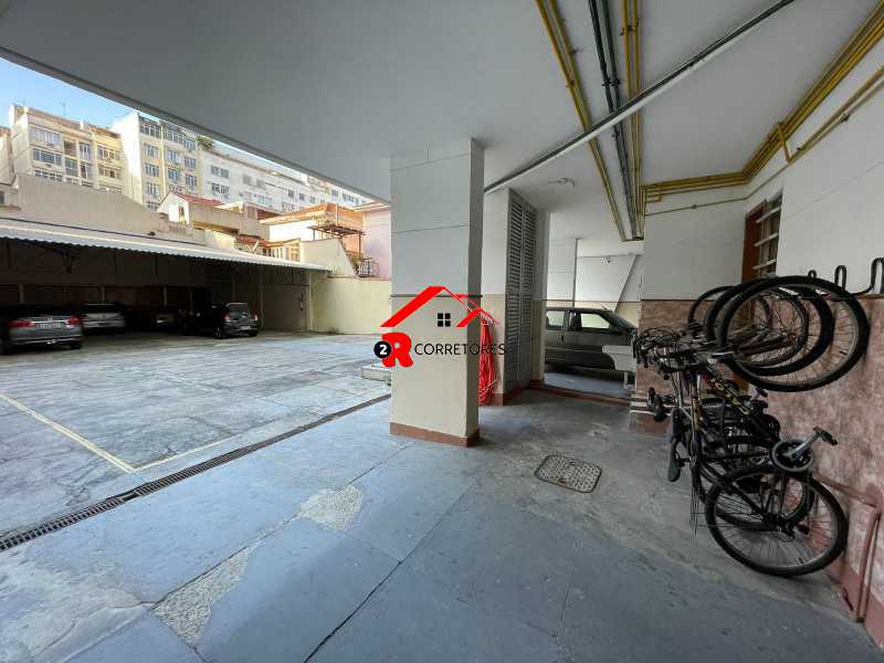 Apartamento à venda com 1 quarto, 40m² - Foto 27