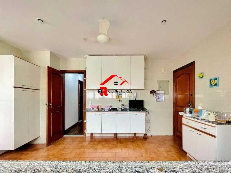 Apartamento à venda com 2 quartos, 128m² - Foto 19