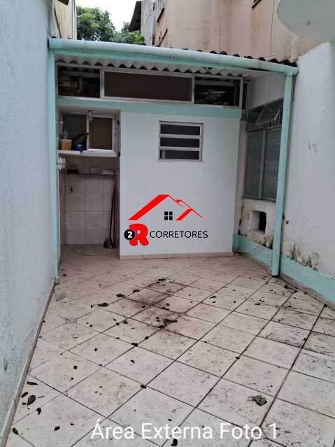 Apartamento à venda com 2 quartos, 40m² - Foto 11