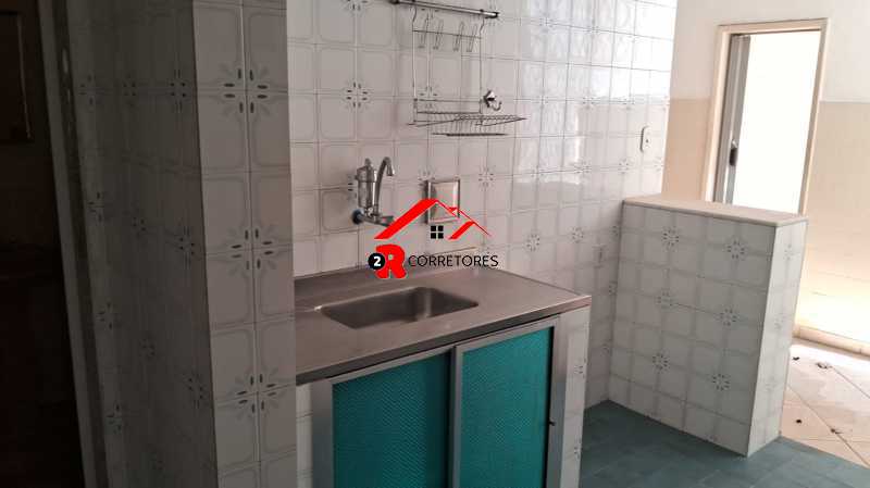 Apartamento à venda com 2 quartos, 40m² - Foto 17