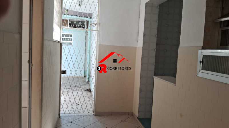 Apartamento à venda com 2 quartos, 40m² - Foto 20