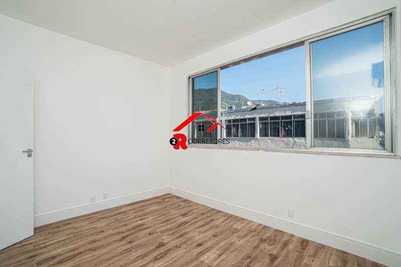 Apartamento à venda com 4 quartos, 130m² - Foto 6