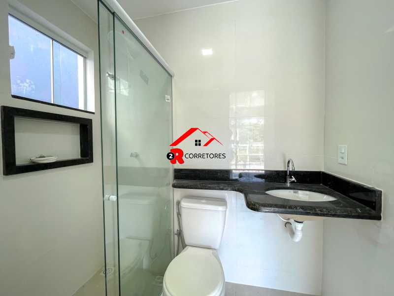 Casa à venda com 2 quartos, 110m² - Foto 9