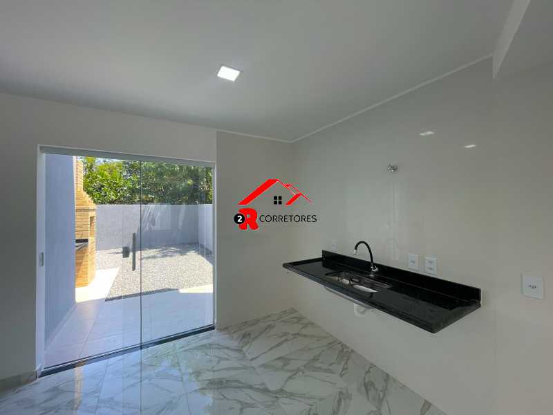 Casa à venda com 2 quartos, 110m² - Foto 21