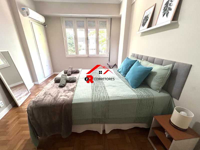 Apartamento à venda com 3 quartos, 110m² - Foto 9