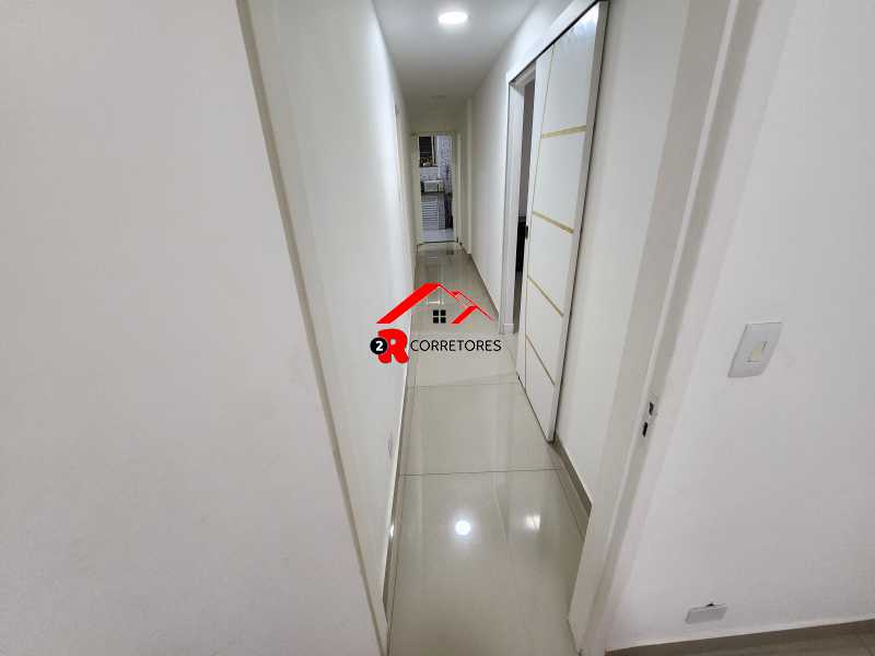 Apartamento à venda com 3 quartos, 110m² - Foto 4