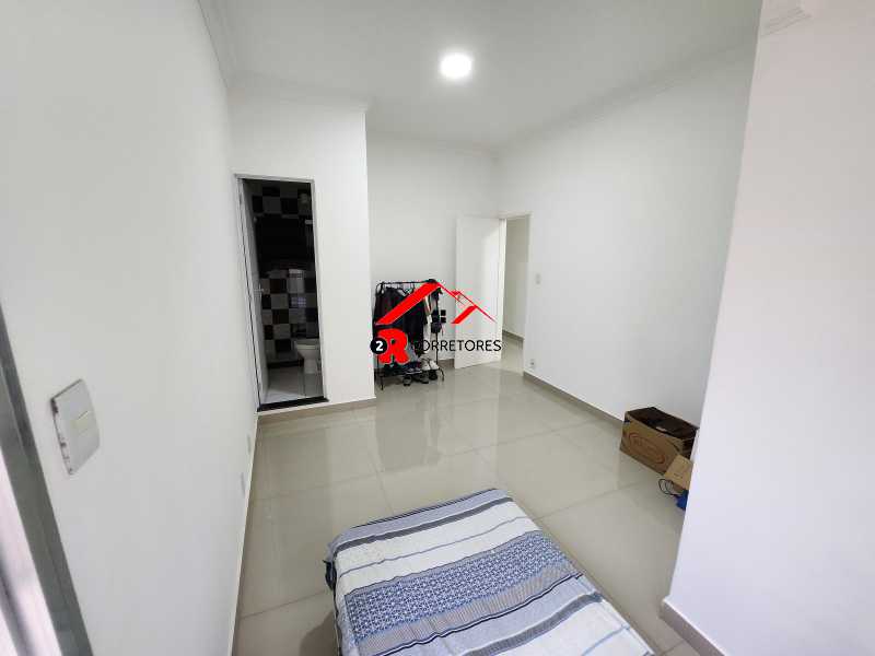 Apartamento à venda com 3 quartos, 110m² - Foto 16