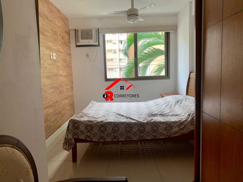 Apartamento à venda com 3 quartos, 82m² - Foto 22