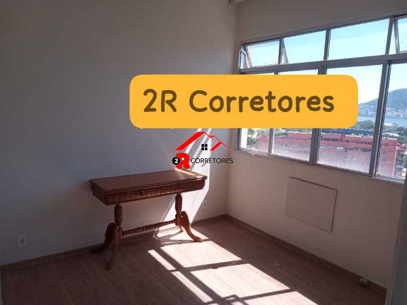 Apartamento à venda com 2 quartos, 77m² - Foto 6