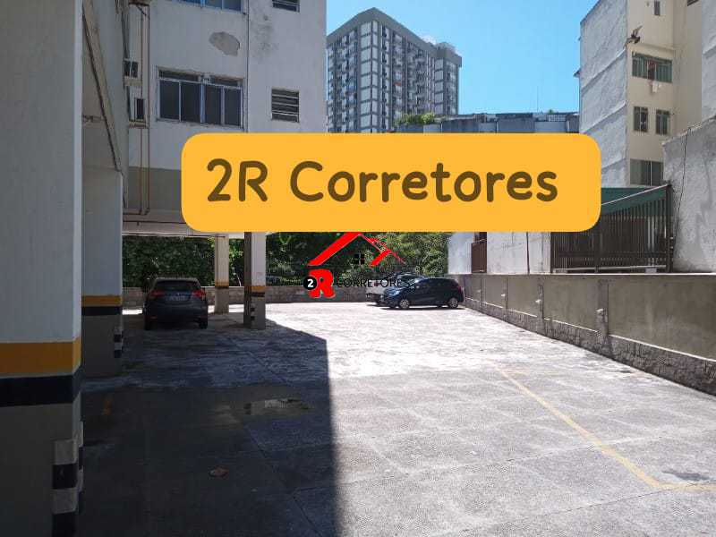 Apartamento à venda com 2 quartos, 77m² - Foto 13