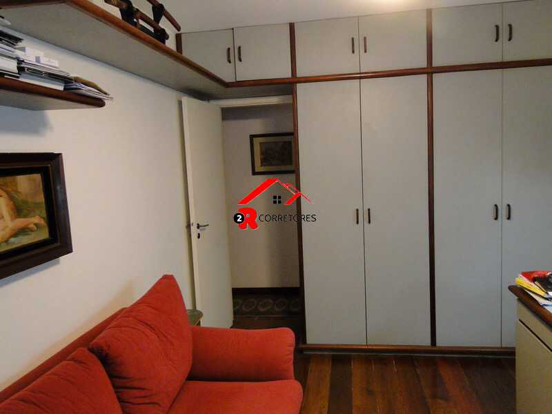 Apartamento à venda com 3 quartos, 156m² - Foto 16