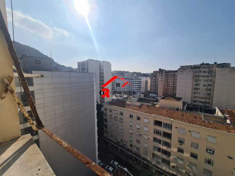 Apartamento à venda com 1 quarto, 37m² - Foto 11