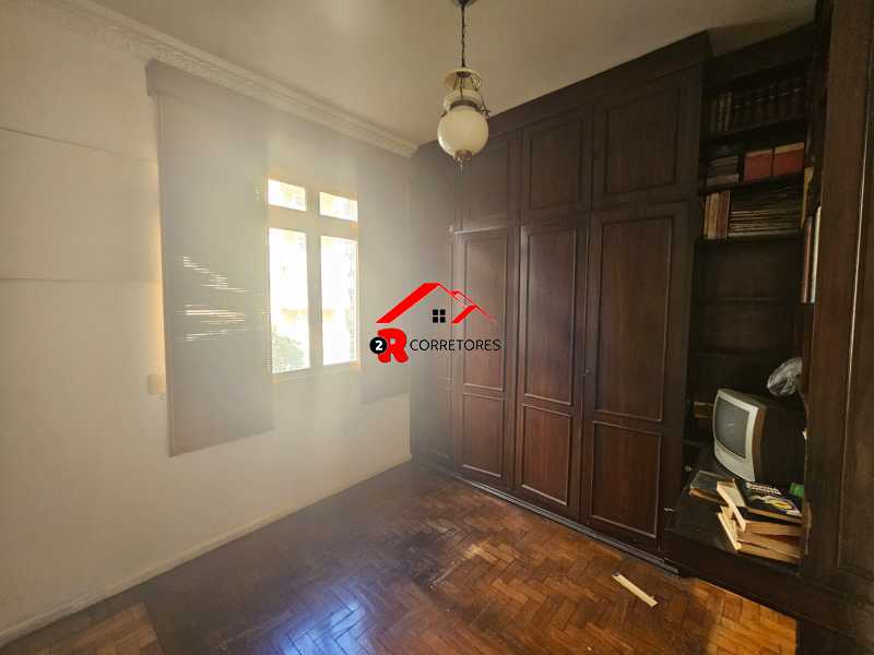 Apartamento à venda com 3 quartos, 113m² - Foto 17