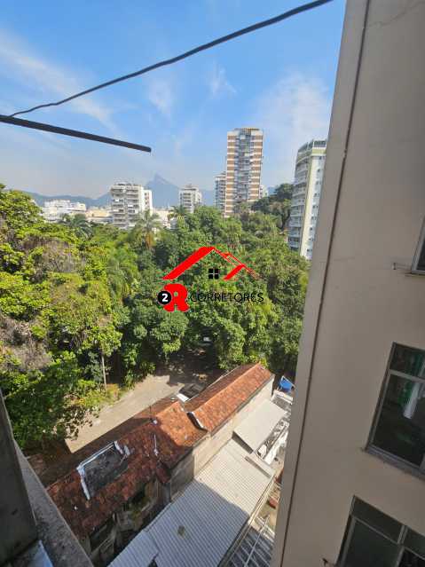 Apartamento à venda com 1 quarto, 52m² - Foto 15