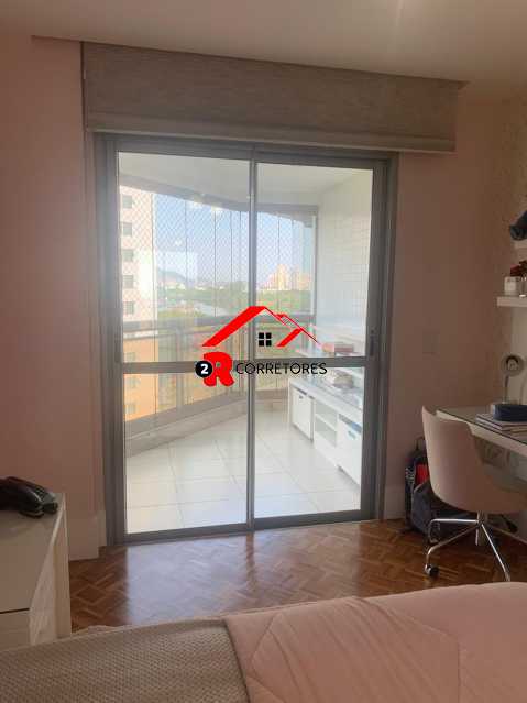 Apartamento à venda com 4 quartos, 369m² - Foto 16