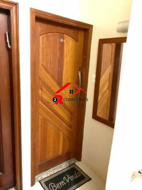 Apartamento à venda com 3 quartos, 81m² - Foto 4