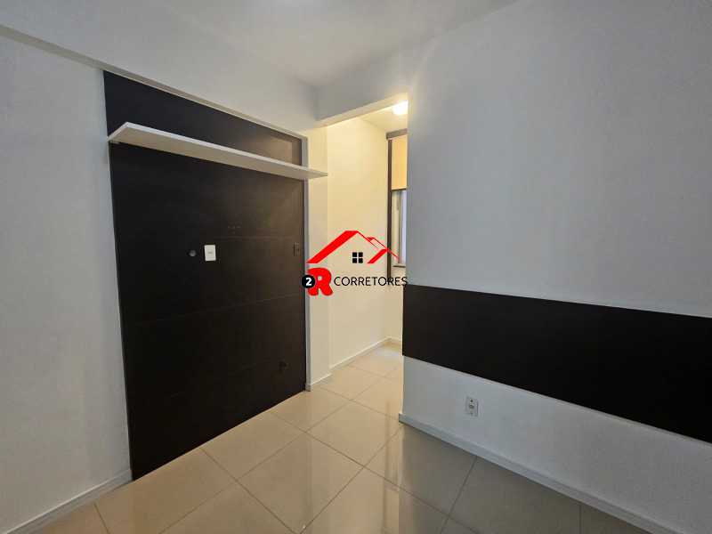 Apartamento à venda com 3 quartos, 81m² - Foto 15