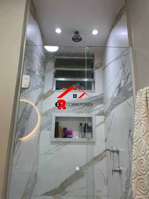 Apartamento à venda com 2 quartos, 82m² - Foto 10