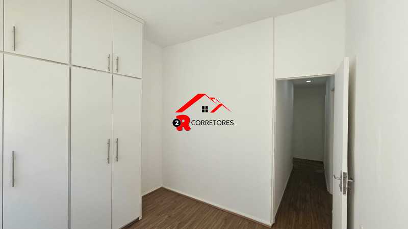 Apartamento à venda com 3 quartos, 123m² - Foto 13