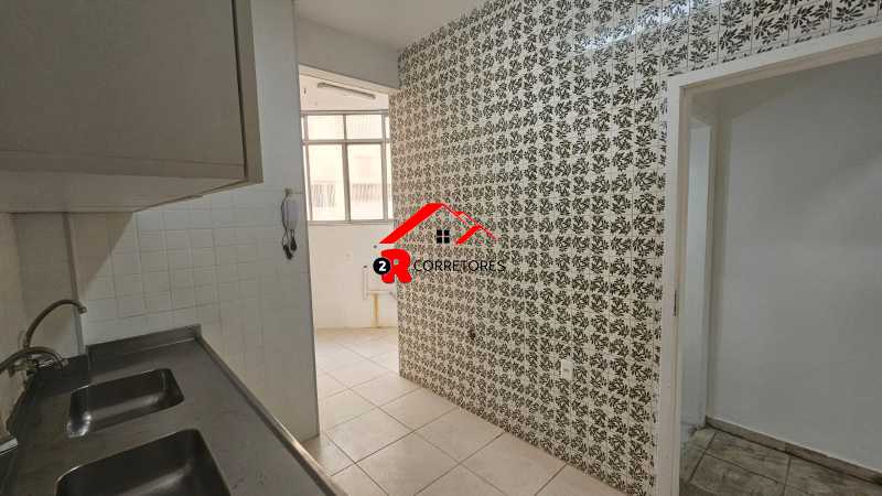 Apartamento à venda com 3 quartos, 123m² - Foto 23