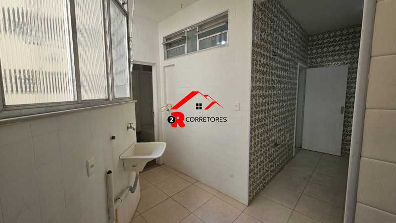 Apartamento à venda com 3 quartos, 123m² - Foto 24