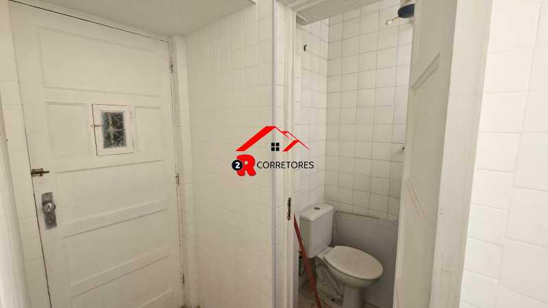 Apartamento à venda com 3 quartos, 123m² - Foto 28