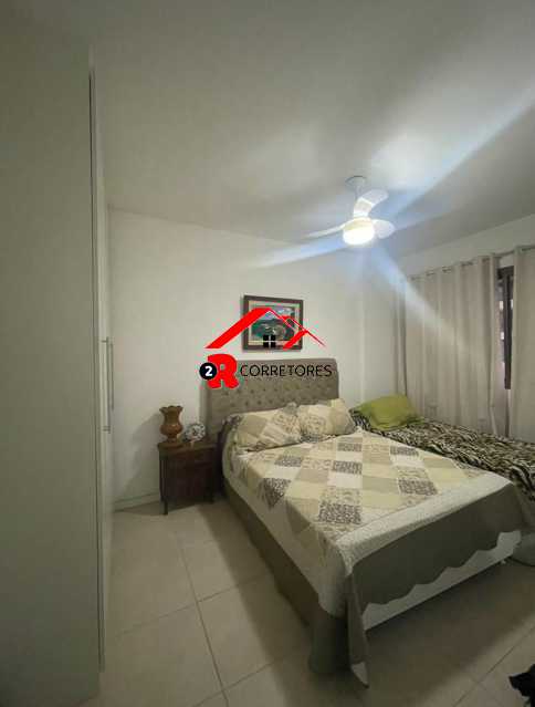 Apartamento à venda com 2 quartos, 66m² - Foto 21