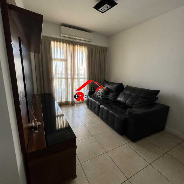 Apartamento à venda com 3 quartos, 90m² - Foto 12